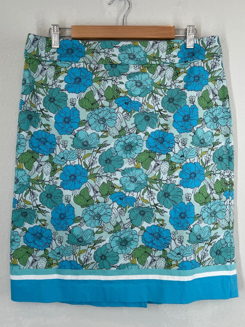 Talbots Pencil Skirt Women's Size 14Blue Floral Retro Botanical Pattern Stretch